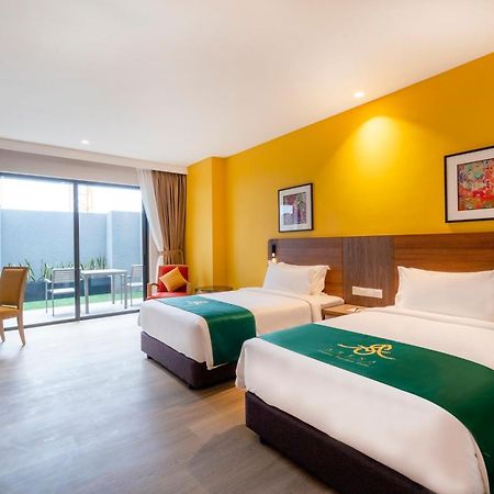 Arena Premier Hotel Seremban Esterno foto