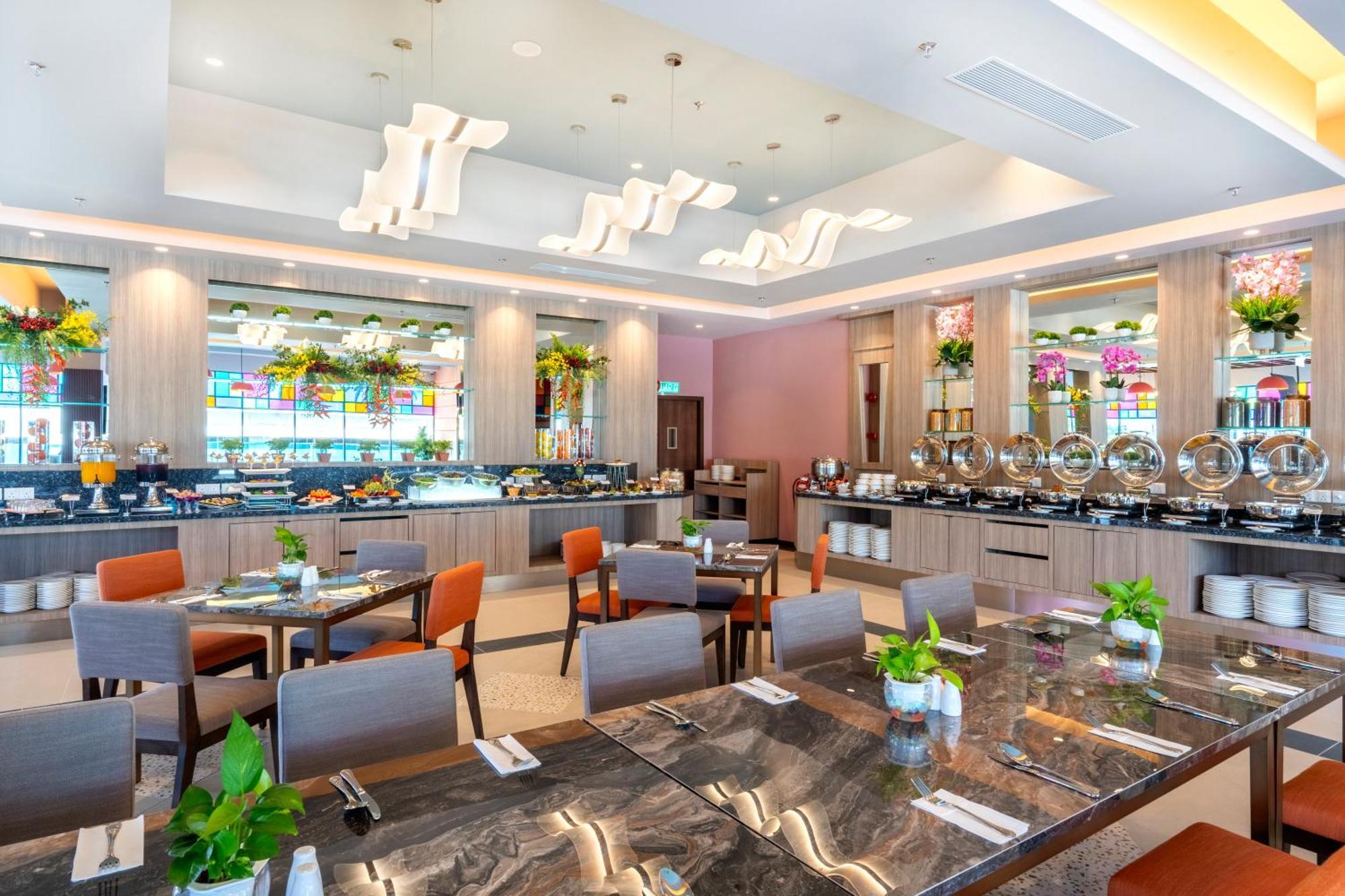 Arena Premier Hotel Seremban Esterno foto